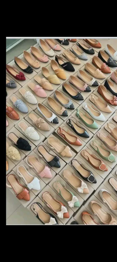 FLAT SHOES FOR WOMEN 1 PAIR