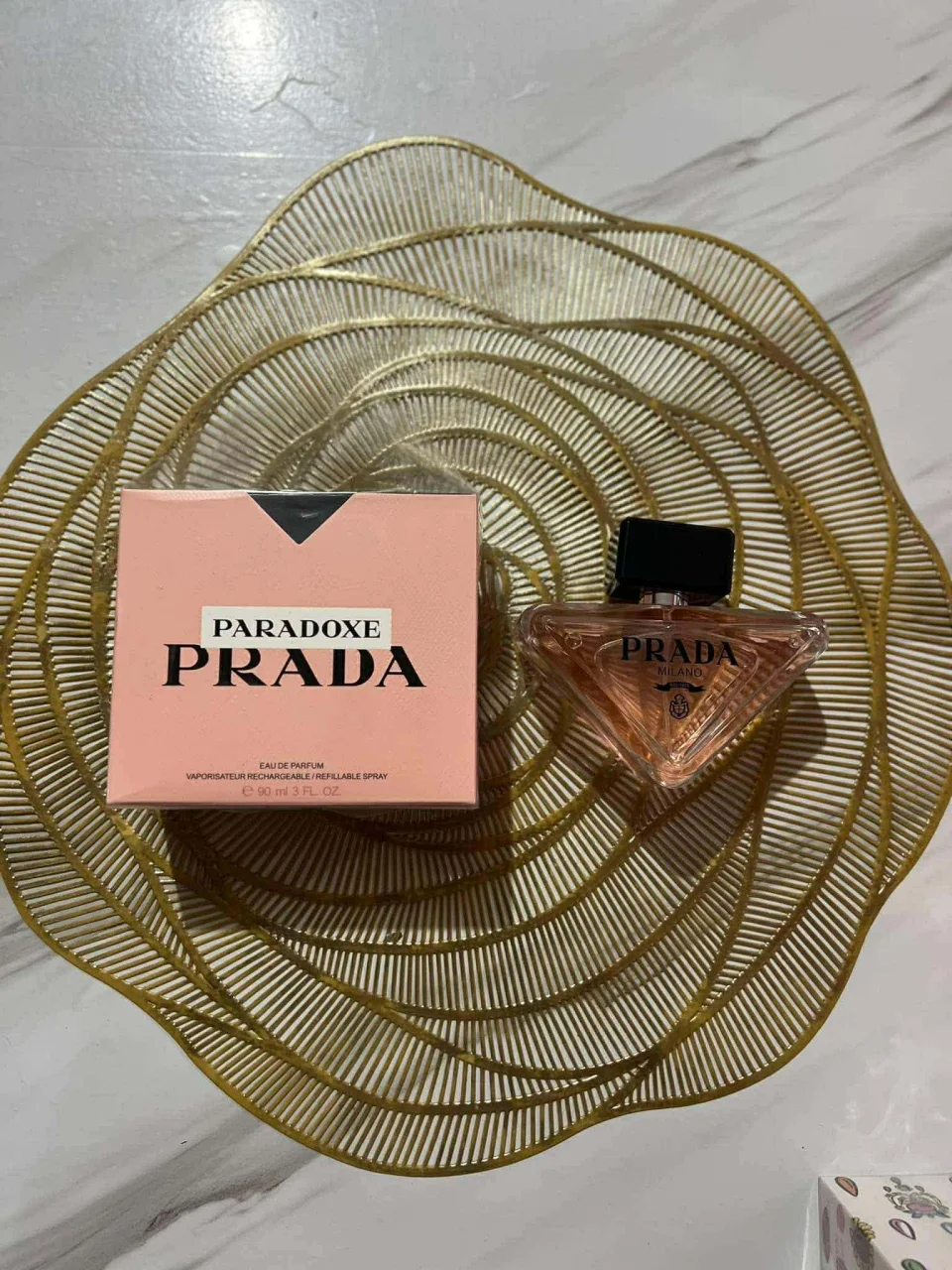 PARADOXE PRADA